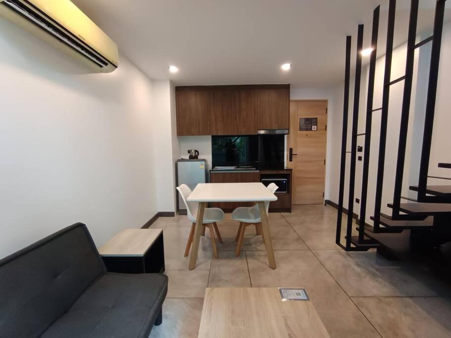 Utopia Naiharn - Room3 - B124 Appartement